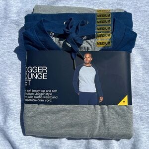 Gap Men’s Lounge Jogger Set Size Medium NWT